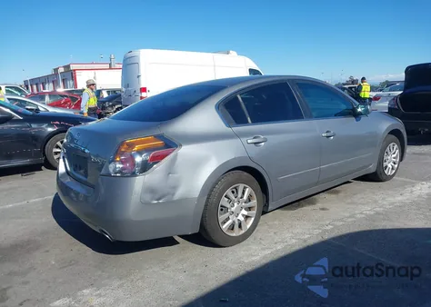 2009 Nissan Altima 2.5 S from USA, damaged, VIN 1N4AL21E99N466260